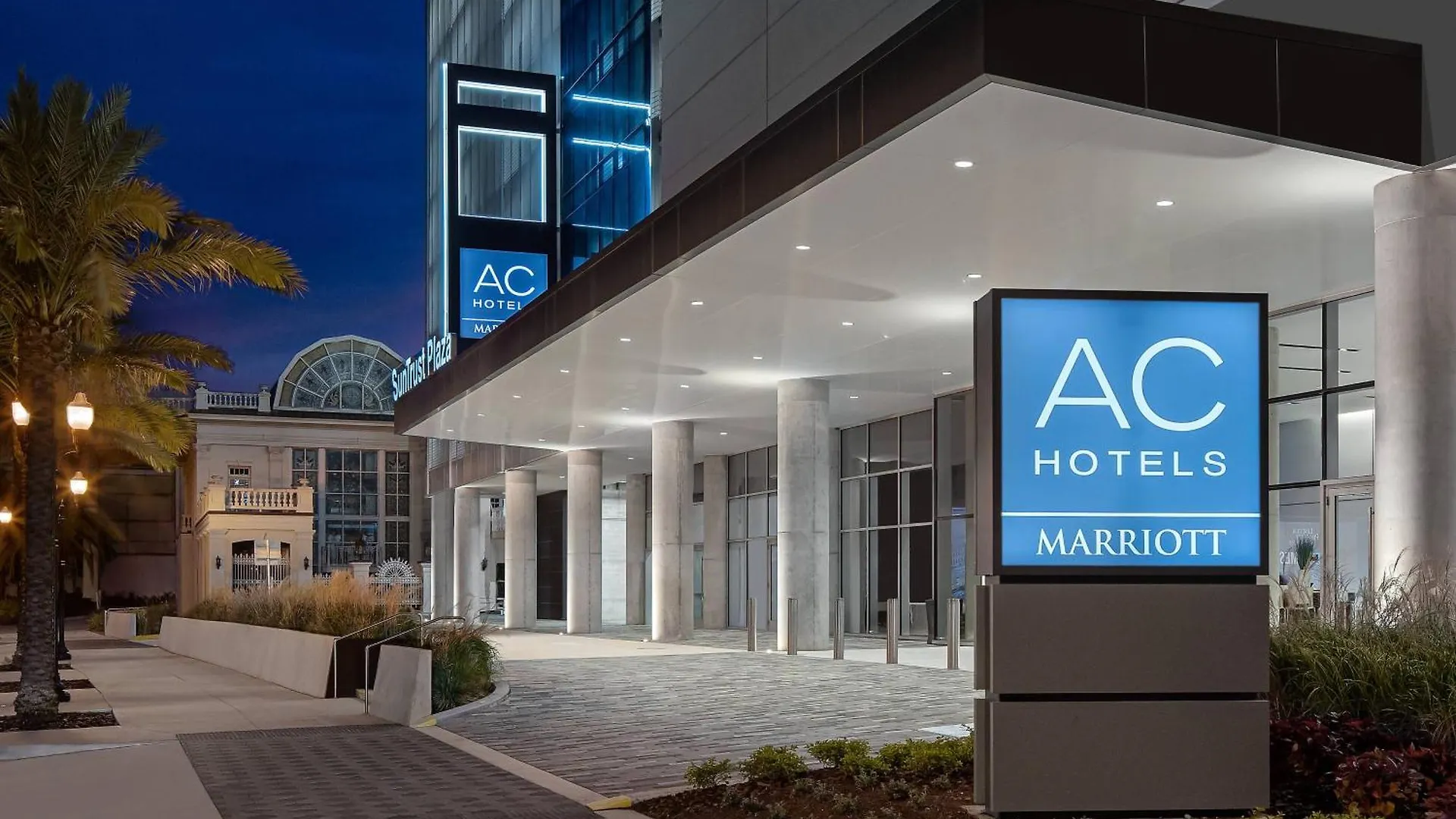 Ac Hotel By Marriott Orlando Downtown